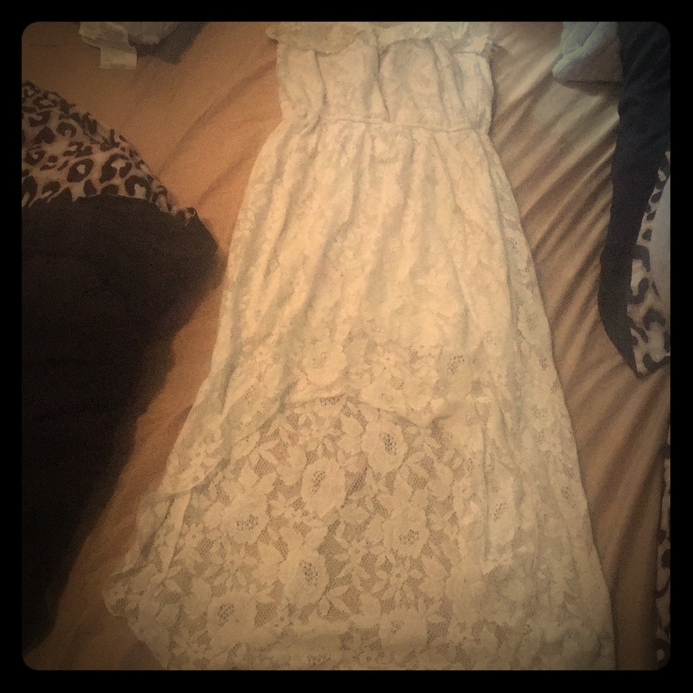 Whits dress